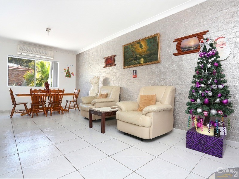 17 Tumut Place, Bossley Park NSW 2176