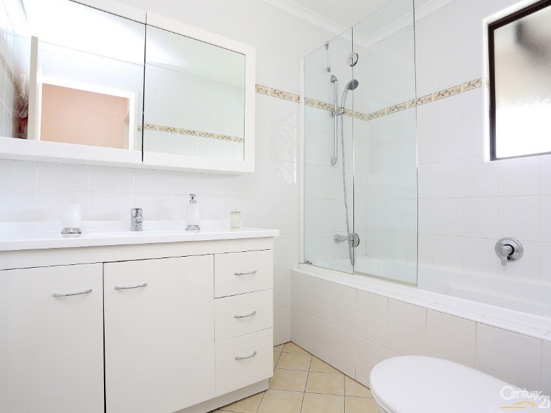 37 Haywood Close, Wetherill Park NSW 2164