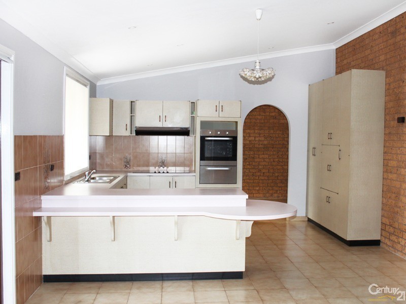 Bossley Park NSW 2176