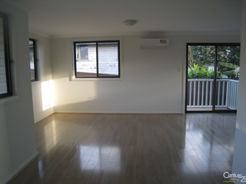 Fairfield West NSW 2165