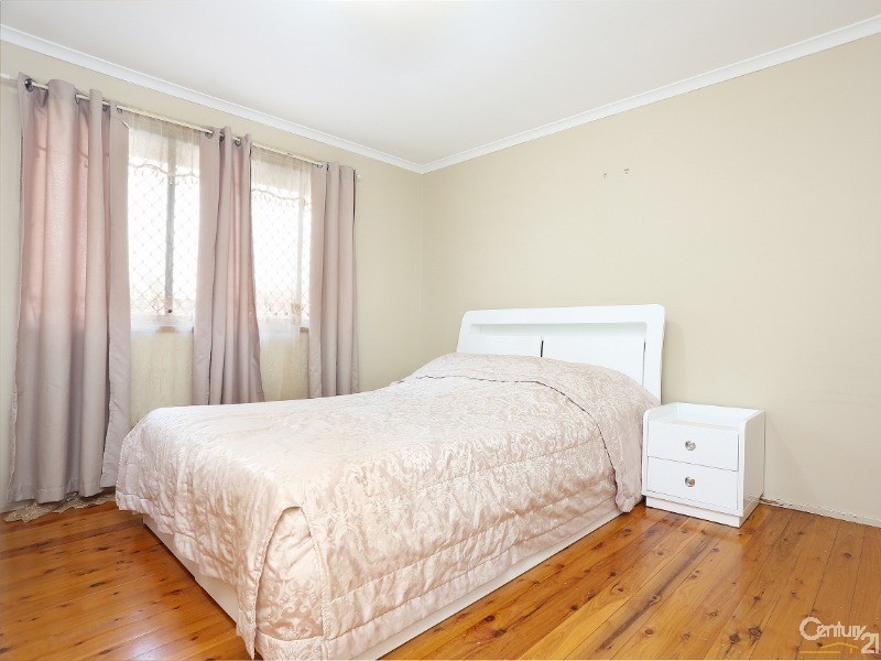 Bossley Park NSW 2176