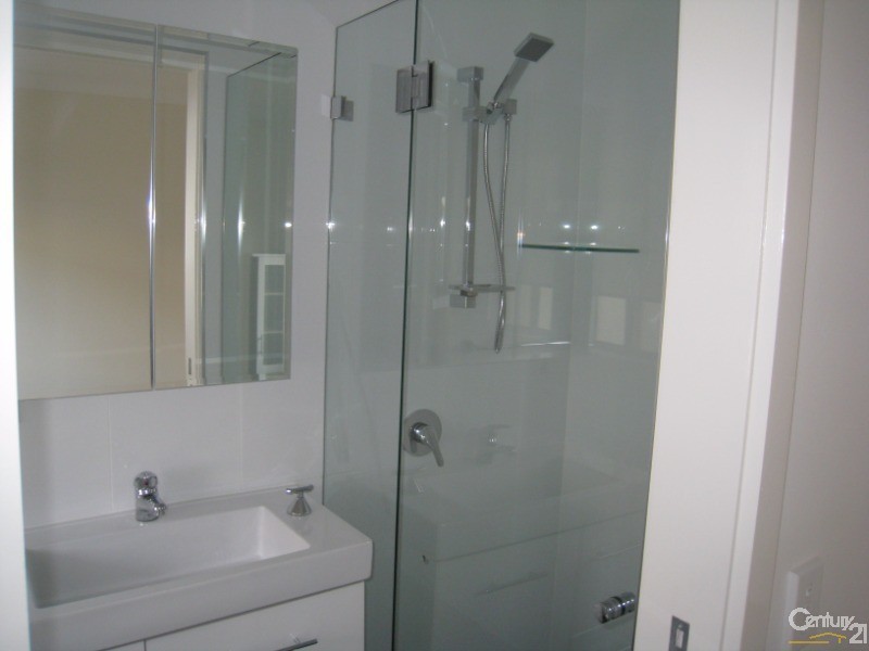 Fairfield West NSW 2165