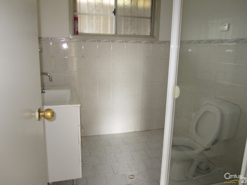 Bossley Park NSW 2176