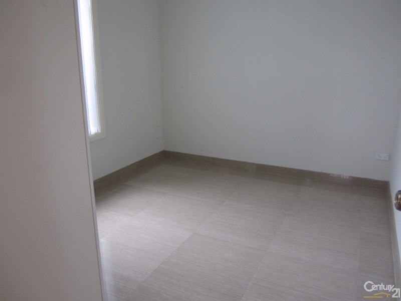 Bossley Park NSW 2176