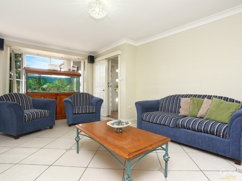 87 Mimosa Road, Bossley Park NSW 2176