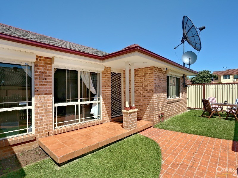 St Johns Park NSW 2176