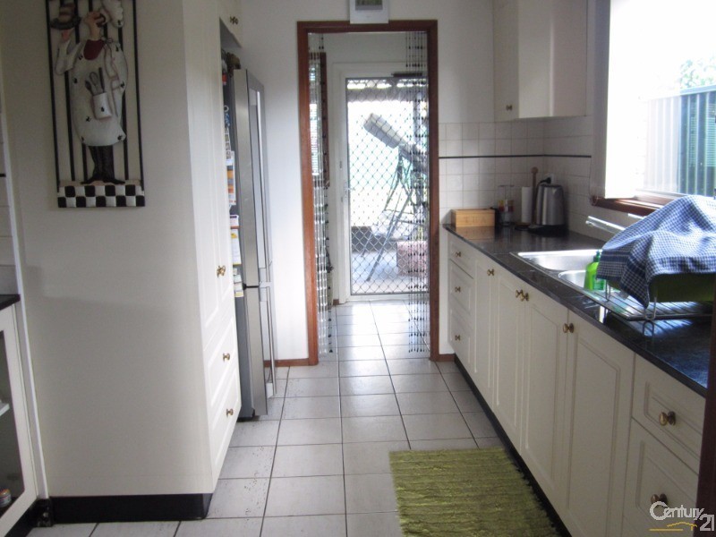 Bossley Park NSW 2176