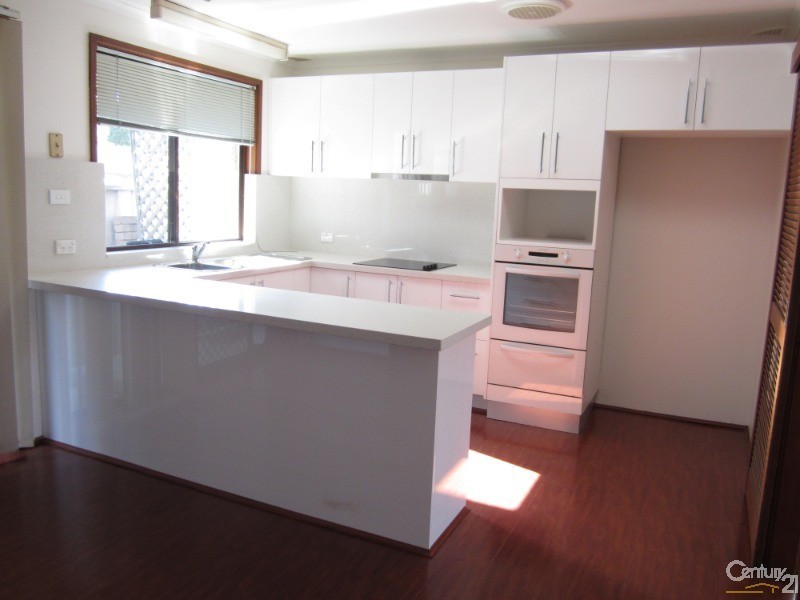 Bossley Park NSW 2176