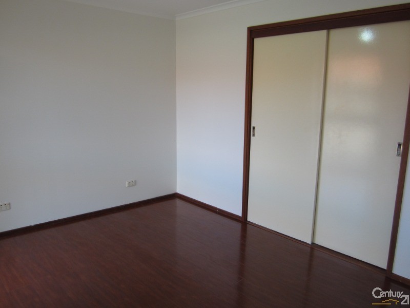 Bossley Park NSW 2176