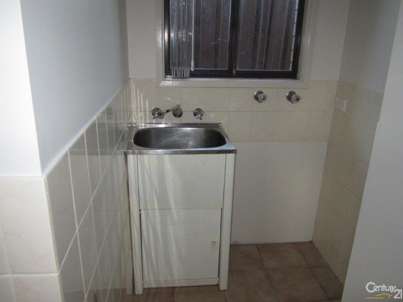 Bossley Park NSW 2176