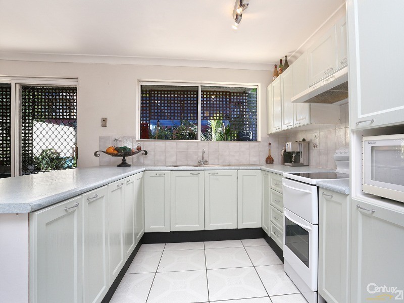 Bossley Park NSW 2176