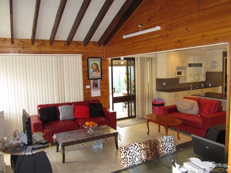 Bossley Park NSW 2176