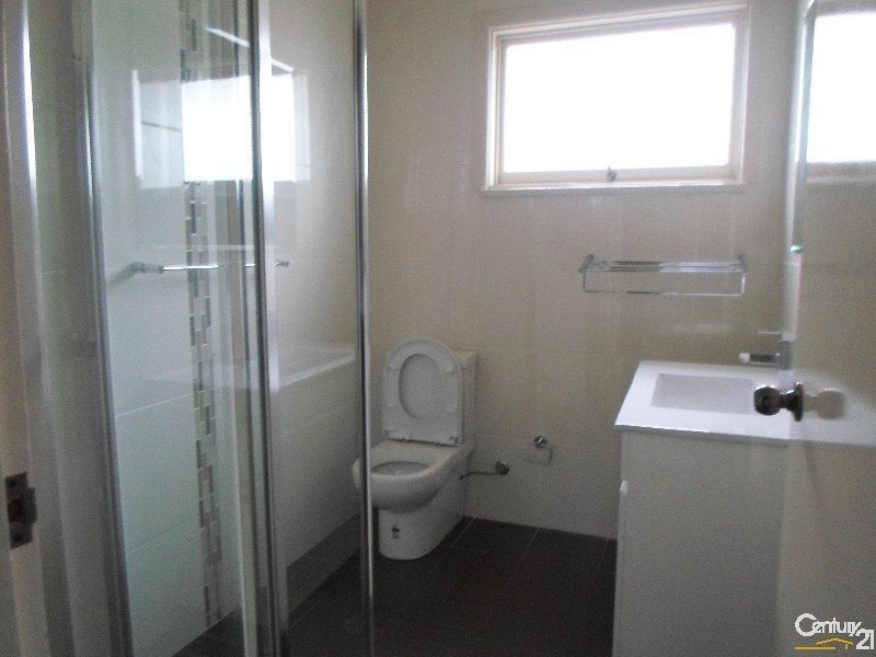 Fairfield West NSW 2165