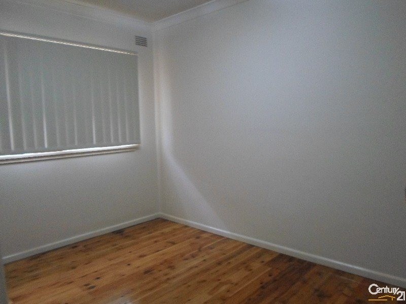 Fairfield West NSW 2165