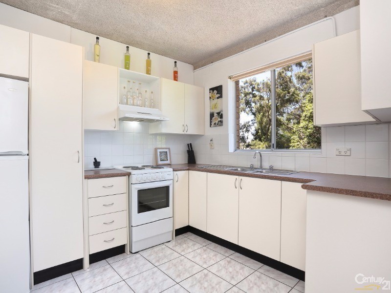 10/21 York Street, Fairfield NSW 2165