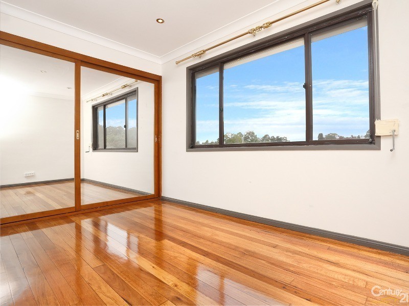 Greenfield Park NSW 2176