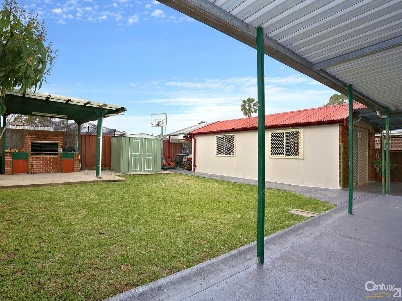 Greenfield Park NSW 2176