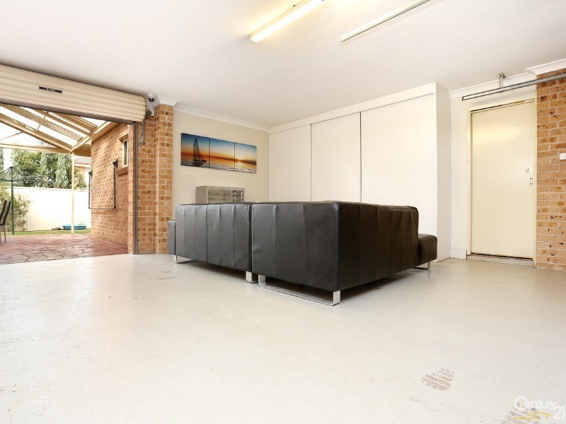 West Hoxton NSW 2171