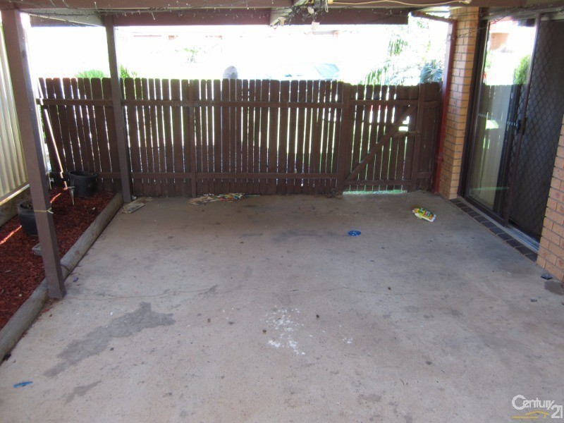 Bossley Park NSW 2176