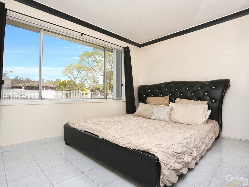 Bossley Park NSW 2176