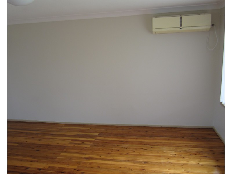 21 Dransfield Road, Edensor Park NSW 2176