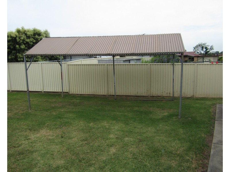 21 Dransfield Road, Edensor Park NSW 2176