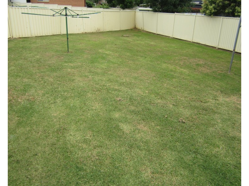 21 Dransfield Road, Edensor Park NSW 2176