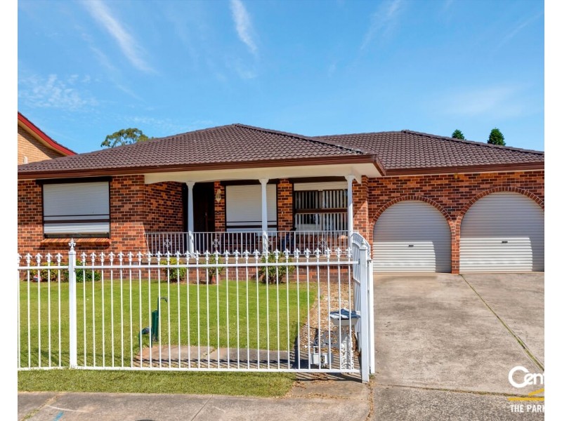 6 Cecil Place, Greenfield Park NSW 2176