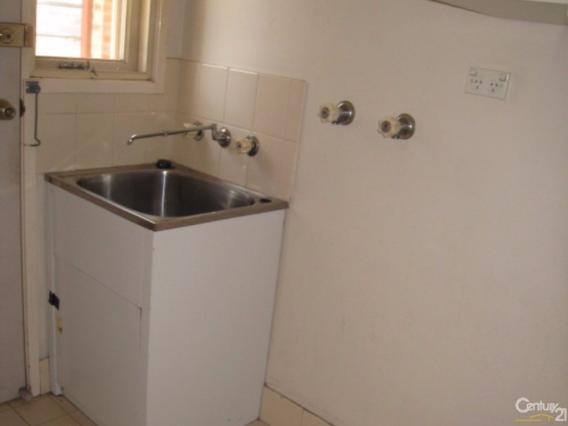 Bossley Park NSW 2176