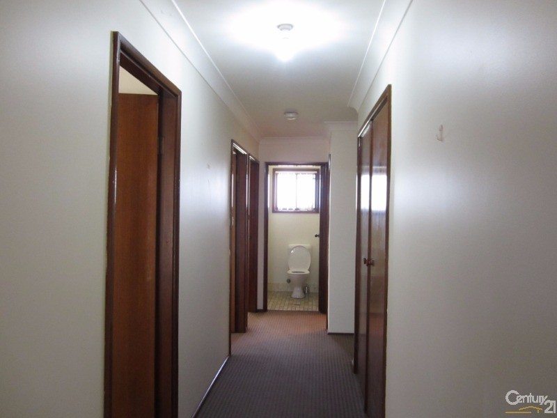 Bossley Park NSW 2176