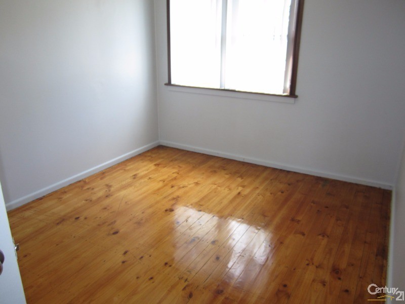 Fairfield West NSW 2165