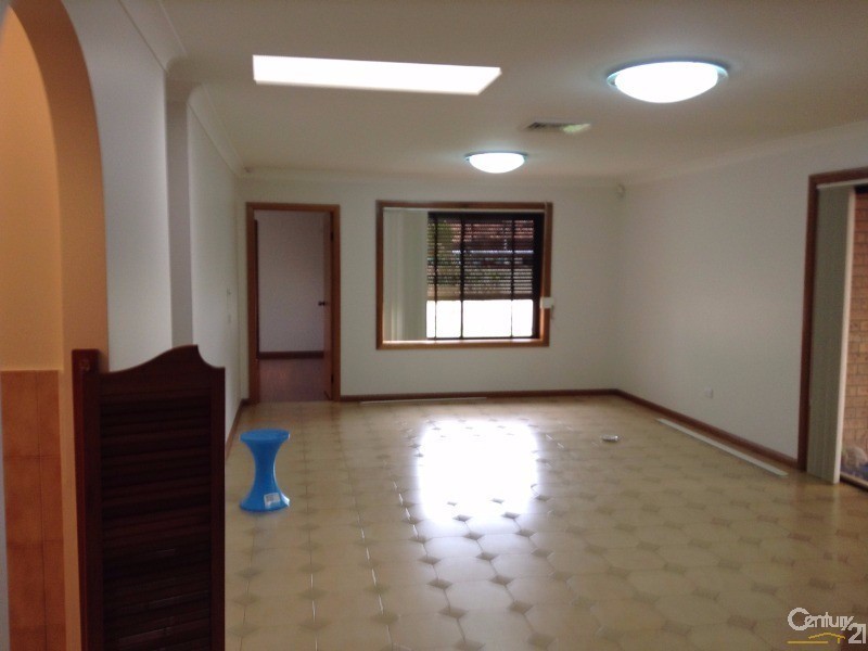 Greenfield Park NSW 2176