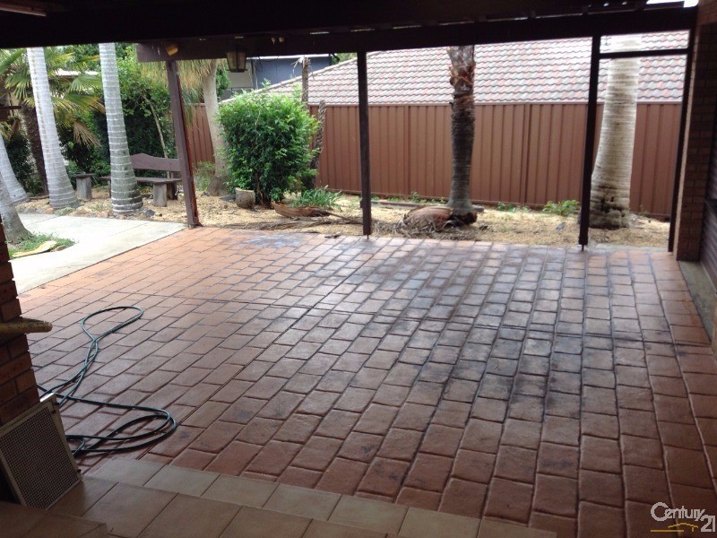 Greenfield Park NSW 2176