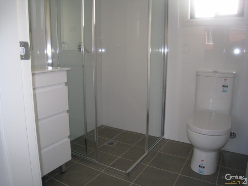 Fairfield West NSW 2165