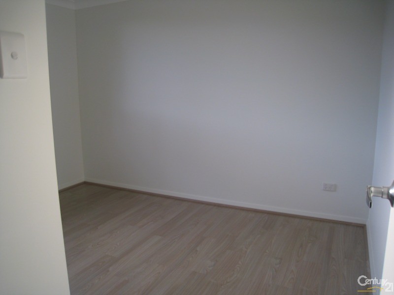 Fairfield West NSW 2165