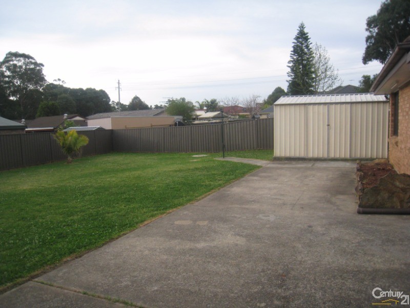 Bossley Park NSW 2176