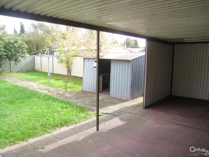 Bossley Park NSW 2176