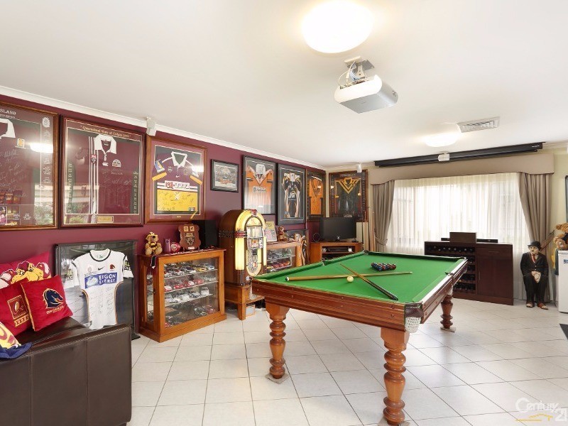 14 Saltbush Place, Bossley Park NSW 2176