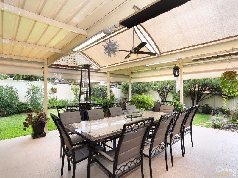 14 Saltbush Place, Bossley Park NSW 2176