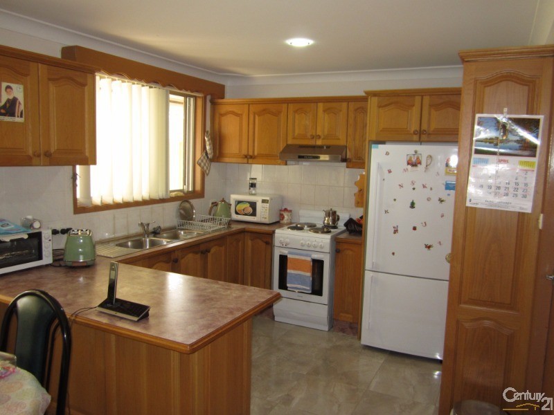 Bossley Park NSW 2176