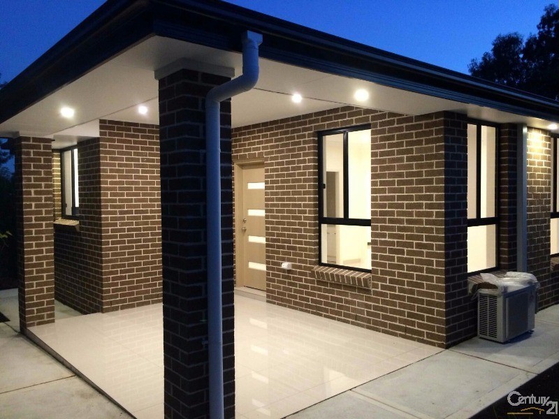 Edensor Park NSW 2176