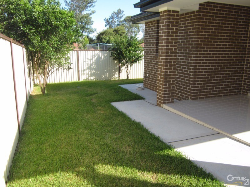 Edensor Park NSW 2176