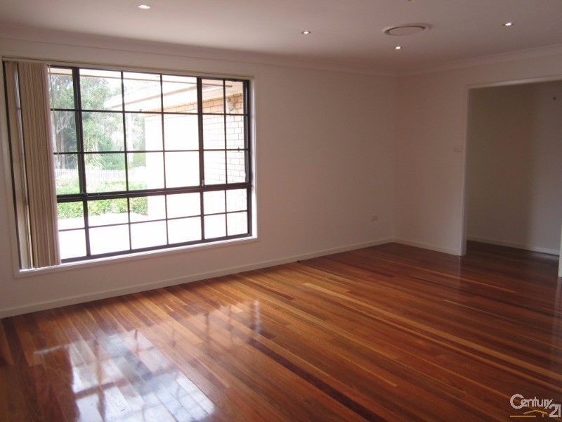 Edensor Park NSW 2176