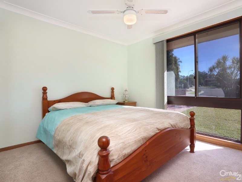 5 Cree Crescent, Greenfield Park NSW 2176