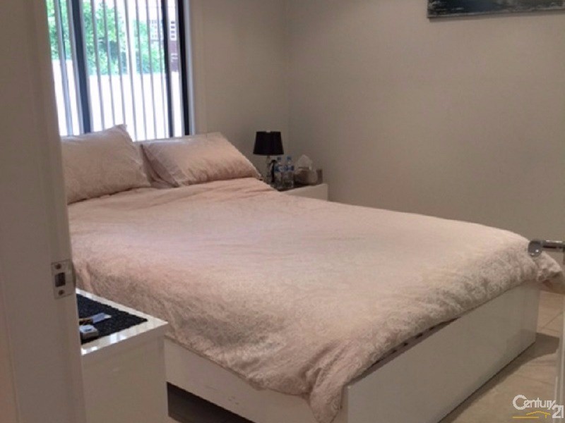 Bossley Park NSW 2176