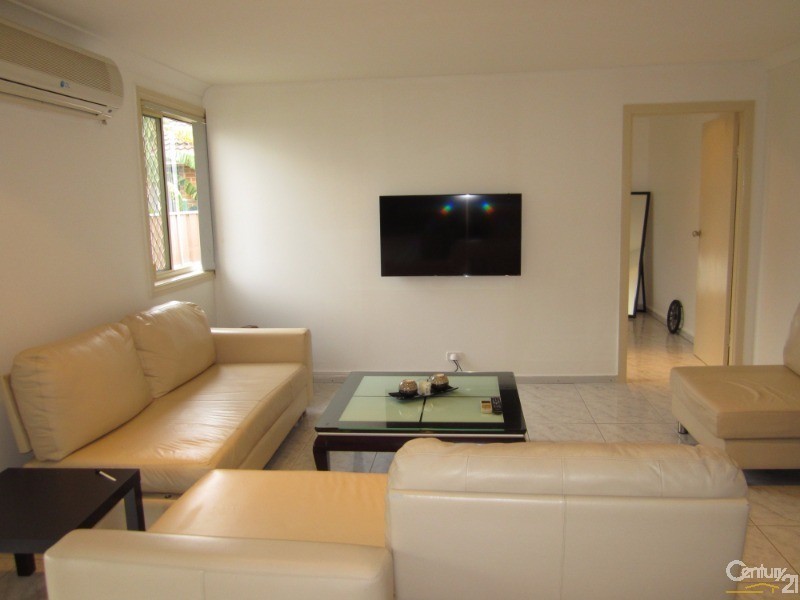 Bossley Park NSW 2176