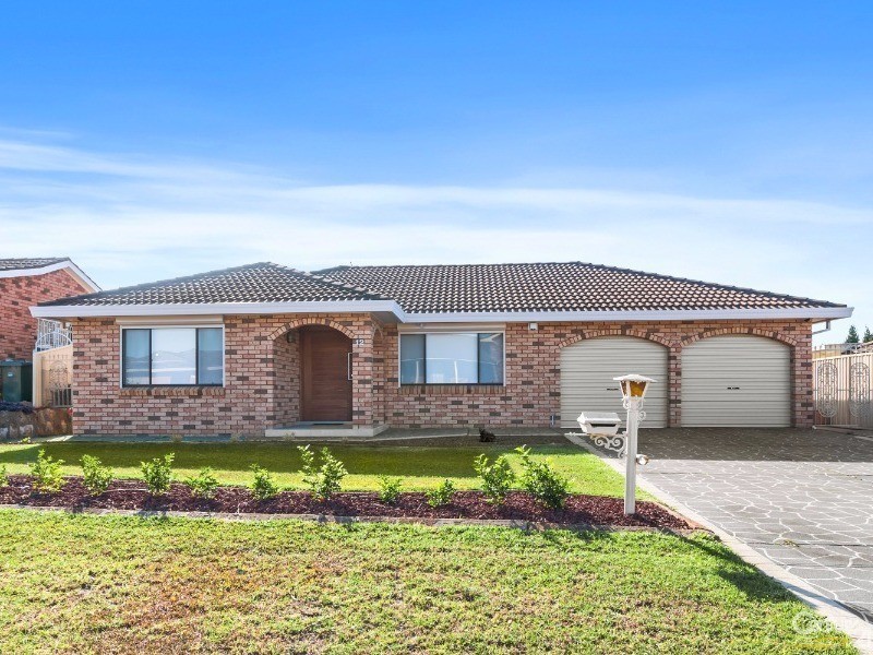 12 Cree Crescent, Greenfield Park NSW 2176