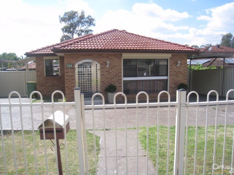 Bossley Park NSW 2176