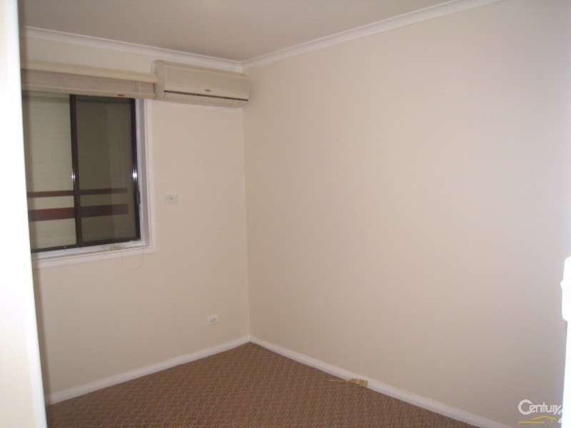 Bossley Park NSW 2176