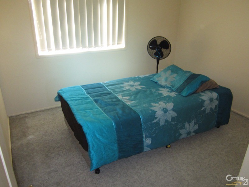 Bossley Park NSW 2176